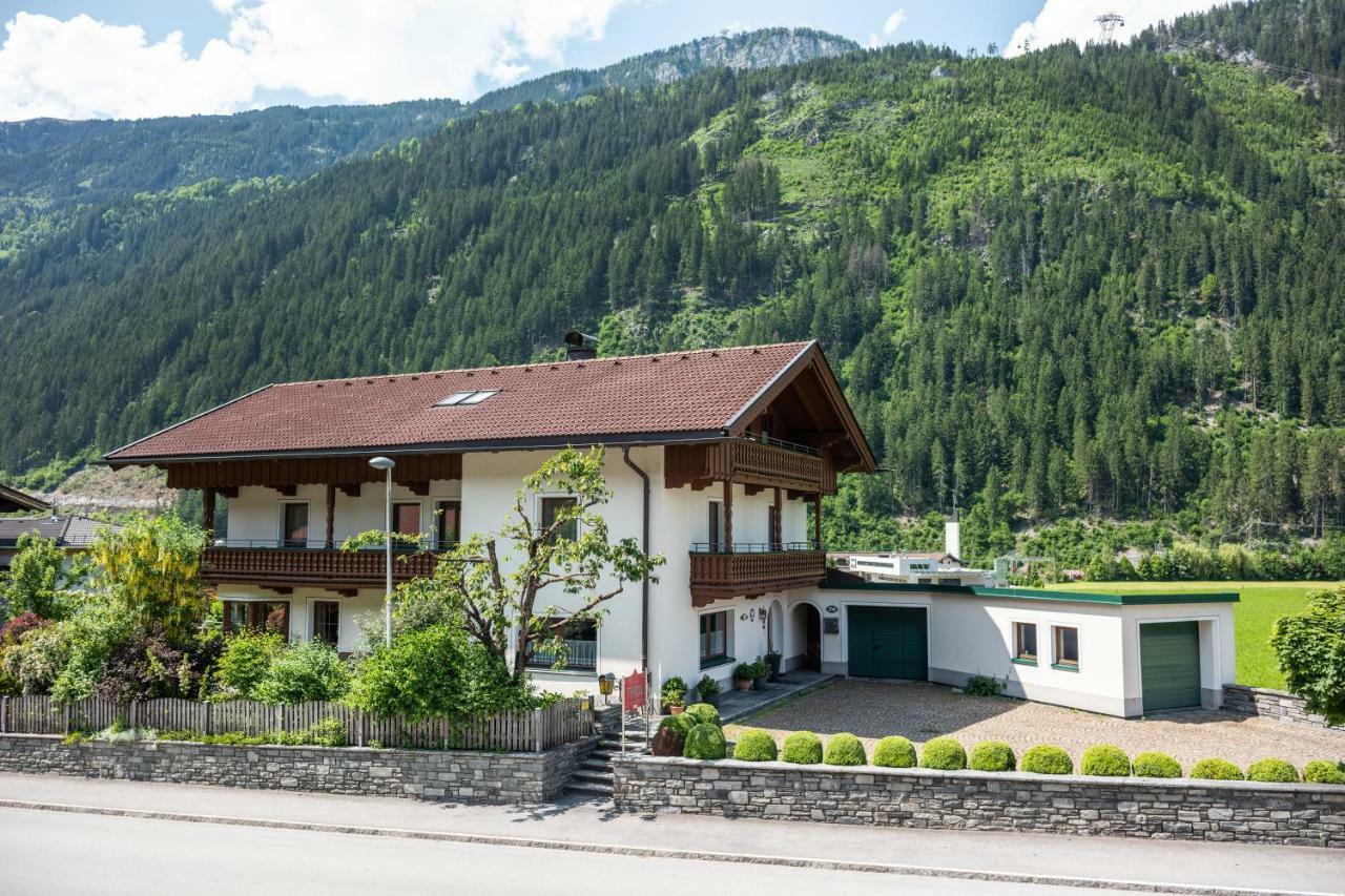 Landhaus Tyrol Mayrhofen Eksteriør billede